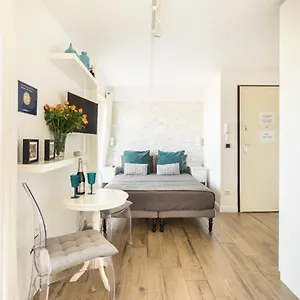 Terrace With Tiber View - Trastevere Apartment