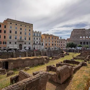 Apartment Colosseo Luxe In The Center Of, Rome