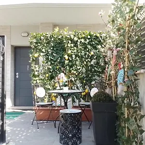 Tiny In - Magliana Apartment