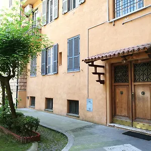 Πανσιόν Alex Place, Ρώμη